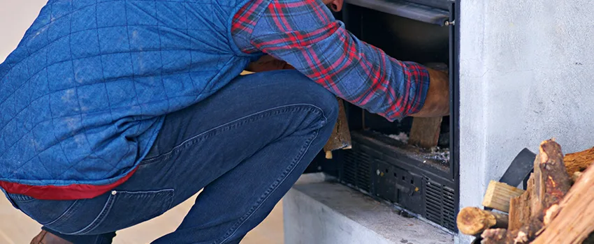 Chimney Sweep To Clear Creosote Buildup in Pittsburg, California
