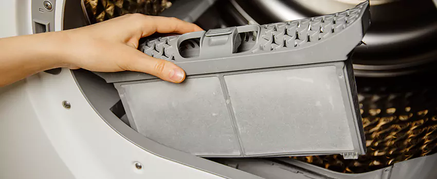 Signs Of A Clogged Dryer Lint Trap in Pittsburg, California
